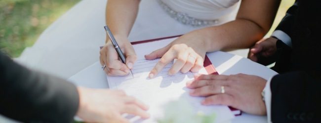 Оформити шлюбний контракт в Україні