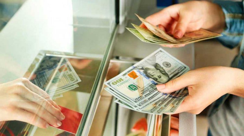 ПриватБанк вводить обмеження на валютні операції в період карантину